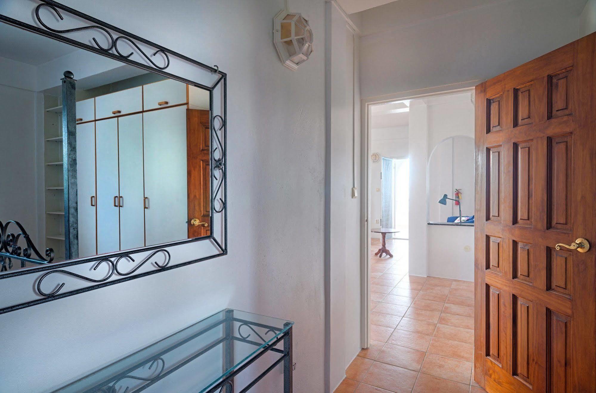 Caribbean Sea View Holiday Apartments Méro Εξωτερικό φωτογραφία